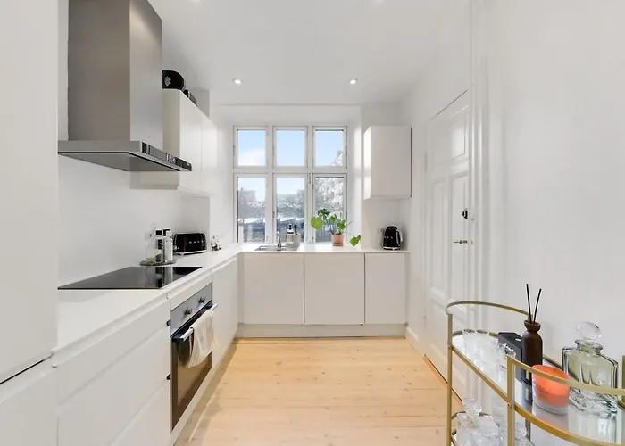 Beautiful & In Daire