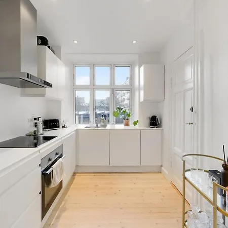 Beautiful & In Apartment